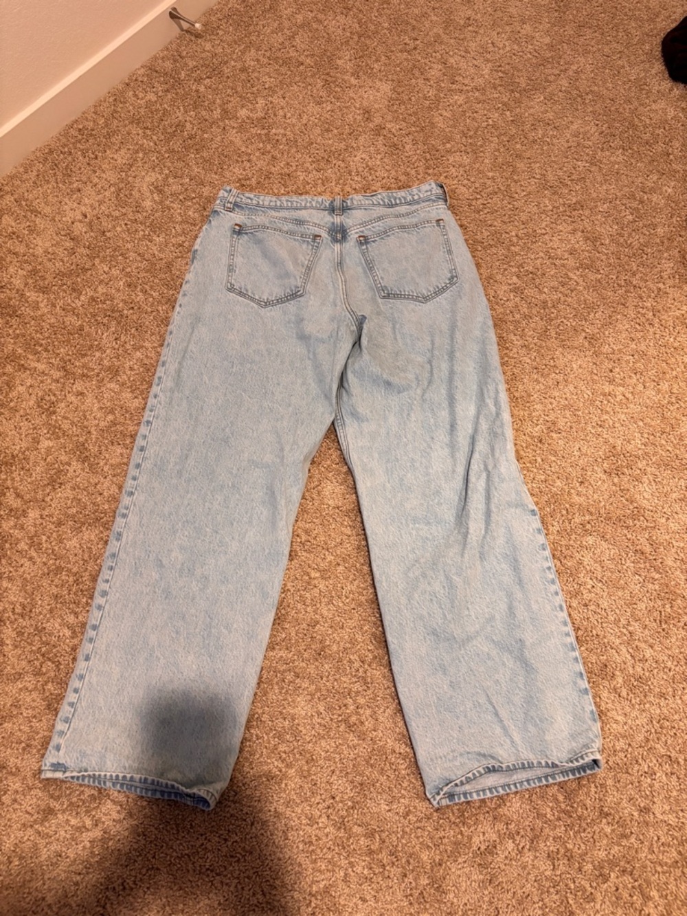 Abercrombie & Fitch High-Rise Loose Jeans — Light Blue Sz 14L - Picture 5 of 5